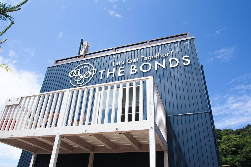 なにもない幸せな島のリトリート宿 The Bonds ماتسوياما المظهر الخارجي الصورة